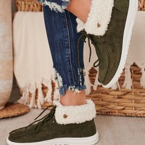 Jax Sherpa High-Top Sneaker (Khaki)